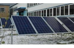 China Self Cleaning 45 Degree Automatic 1 Axis Solar Tracker Mounting Structure supplier