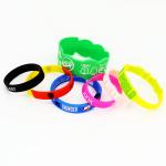 A Grade Quality Guaranteed Personalized Wristbands Silicone Rubber Band Wristband Custom for sale