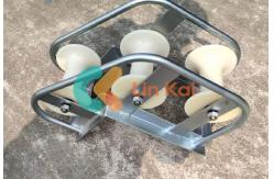 China Triple Cable Roller For Versatile Cable Pulling supplier
