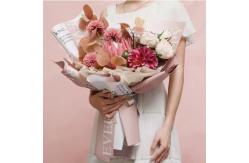 China Waterproof and Durable Flower Wrapping Paper 58*58cm Compatible with Gravure Printing supplier