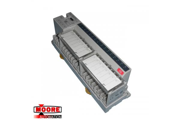 SRT2-ID16T Omron Remote Terminal Source 24V DC Input