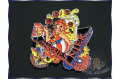 China High End Commercial Cute Enamel Pins , Durable Custom Made Pin Badges supplier