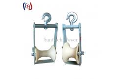 China 5kn Light Nylon Aerial Cable Stringing Block Roller With Hook supplier