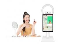 China White Android 11 Live Stream Machine Set With Beauty Light And Camera supplier