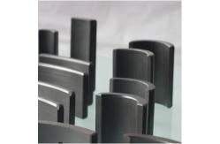 China Engine Tile Ceramic Ferrite Magnet ISO TS16949 Block Arc Shape supplier