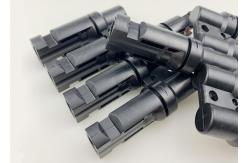 China 4 To 1 Photovoltaic Connectors 1mΩ Contact Resistance With Simple Assembly supplier