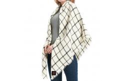 China OEM Electric Heating Scarf Shawl Multifunctional For Winter supplier