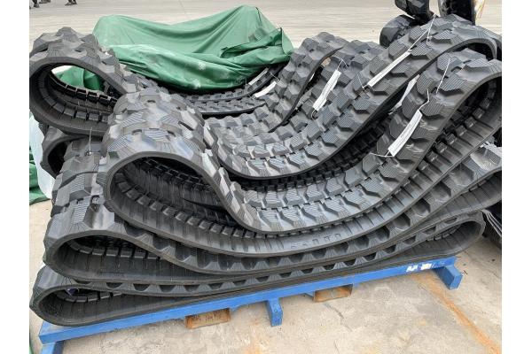 Undercarriage Rubber Crawler Tracks For Excavators Loaders