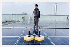 China 7.5M Solar Panel Cleaning Brush Double Head Automatic Rotating supplier