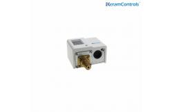China SPDT Adjustable Pressure Switch For Fluorinated Refrigerant supplier