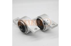 China 48076-30020 48076-53010 To-yota Le-xus Bracket Control Arm Mounting Bracket supplier