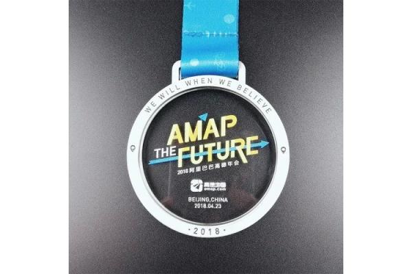 Durable Fun Run Custom Acrylic Medals / Beautiful And Dazzling Acrylic Medallions