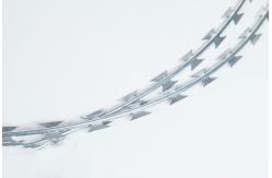 China High Strength Preferred Blade Razor Wire Fencing Security Barrier supplier