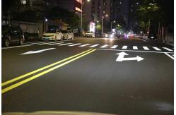 China Traffic Reflective Hot Melt Paint Customized Standard Thermoplastic Paint supplier