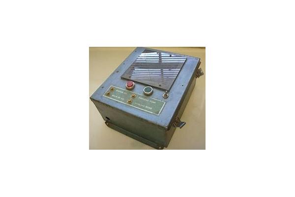 Honeywell T775 series Electronic Standalone HVAC Controllers Honeywell T775