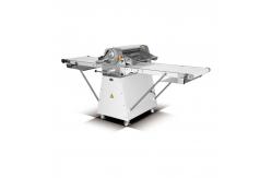 China Fully Automatic Bread Making Machinery Pastry Rolling Dough Sheeter Machine supplier