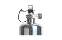 China Stainless Steel Water Pressurized Hand Held Fire Extinguisher With Wall Hook supplier