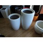 Customizable Fiberglass Flower Planters For Outdoor Gardening Decor for sale
