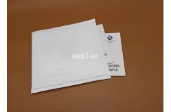 China Custom White Flat Poly Bubble Mailers , Delivery Packaging Poly Bubble Envelopes supplier