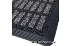 China Modular Entrance Non Slip Safety Matting Interlocking Carpet Entry Door Mats supplier