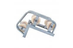 China Bending Radius 450mm Three Wheel Pulley Protecting Tackle With Three Wheels supplier
