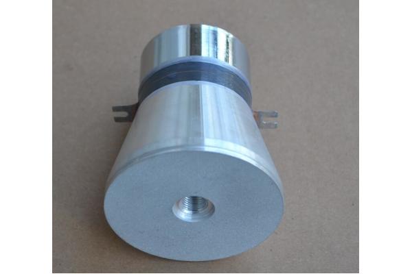 20K Frequency Piezoelectric Ultrasonic Transducer 100W Power Protection Packing