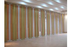 China Foldable Removable Soundproof Partition Wall 65mm Thickness PU Leather Surface supplier