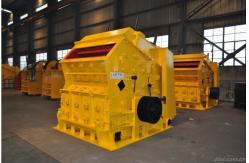 China High Capacity 150x250mm Stone Crusher Machine Vertical Shaft Impact Crusher supplier