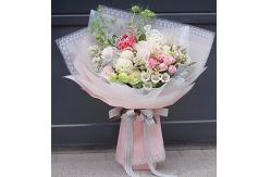 China Florist Supplies Paper Lace Print Plastic Printing Gift Paper Anti Curl supplier