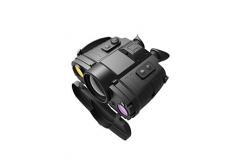 China Handheld Uncooled VOx Thermal Imaging Binoculars 1280x1024 supplier