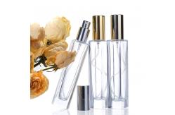 China Custom Logo 50ml Clear Square Glass Perfume Spray Diffuser Bottle supplier