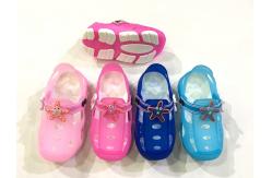 China Lightweight Comfortable Shower TPU Clog Style Slippers supplier