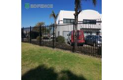 China Highway Perimeter Double Wire Mesh Fencing Rot Proof supplier