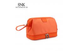 China Double Layers Men Travel Wash Portable Waterproof Polyester Cosmetic Bag supplier