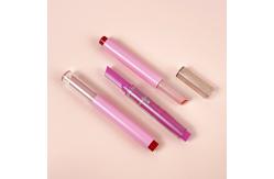 China Custom Built In Sponge Pencil Shaped Smudge Proof Standard Capacity Lipstick Pencil Container supplier