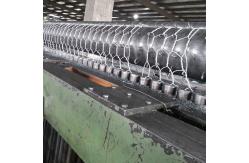 China 3kW  Trapezoidal  60x80mm Chain Link Mesh Machine With Automatic Oil System supplier