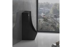 China Matte Black Back Spud Floor Standing Urinal Auto Sensor Flushing supplier
