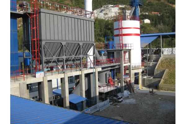 OEM Rock Phosphate Grinding Mill Vertical Cement Mill For Bentonite Output Plant