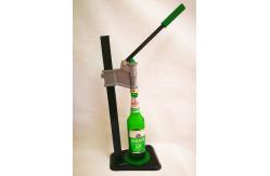 China Beer Bottle Soda Bottle Crown Cap Manual Capping Machine Beer Bottle Capper supplier
