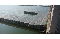 China Easy Installation Pe Float Pontoon Durable With Non Slip Surface supplier