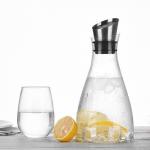 Flow Lid Heat Proof Glass Pitcher , Half A Gallon Night Table Water Carafe