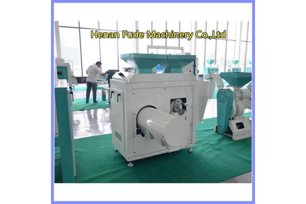 Corn grit making machine