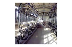 China PVC pipeline 380V Herringbone Milking Parlor With Electronic Milk Meter supplier