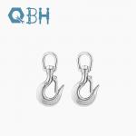 304 Stainless Steel Swivel Type Eye Slip Cargo Lifting Hook With Safety Latch for sale
