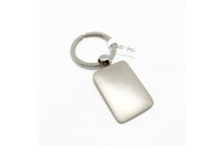 China Siliver Personalized Keychains with Customized Logo Prompt Delivery supplier