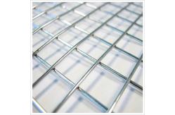 China Hot Dipped Galvanized Plastic Coated Wire Mesh Fencing 0.4mm-5.2mm Rustproof supplier