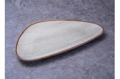 China SGS 13 Triangle Rustic Stoneware Ceramic Dinner Plate supplier