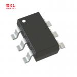 ADA4851-1WYRJZ-R7 Amplifier IC Chips General Purpose SOT-23-6 Package Voltage Feedback Circuit Rail-to-Rail 600µV for sale
