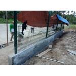 Powder Coated 3D Curved Metal Fence Welded Wire Mesh Panel Fence With Peach Post for sale