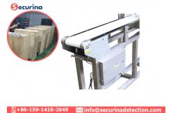 China Automatic Belt Conveyor Food Grade Metal Detectors With LCD Display Screen supplier